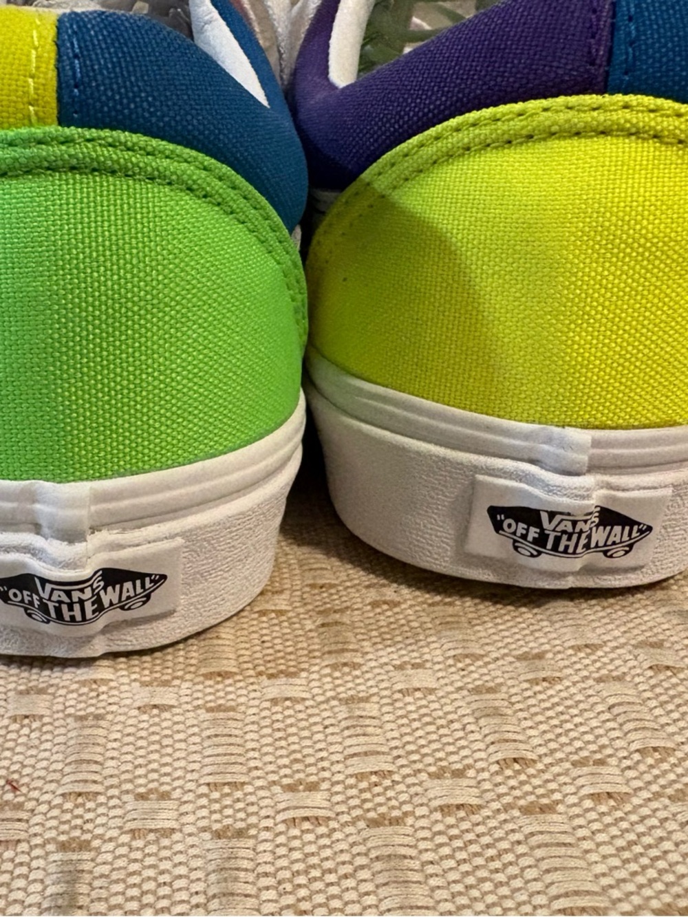 VANS Canvas Sneakers in Pink, Blue & Yellow Women’s size 11 Men’s size 9.5 - Picture 5 of 16